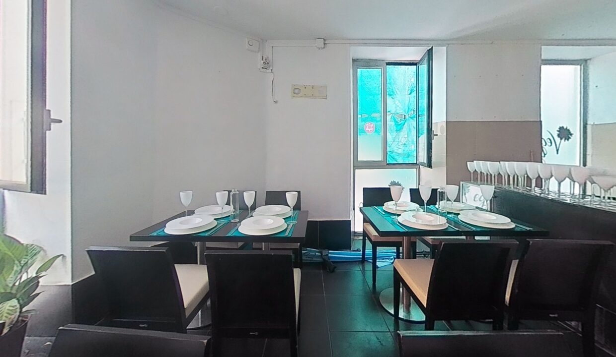 Dining-Room (1)