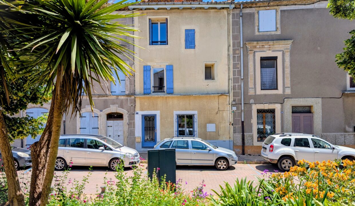 1 - Façade AA