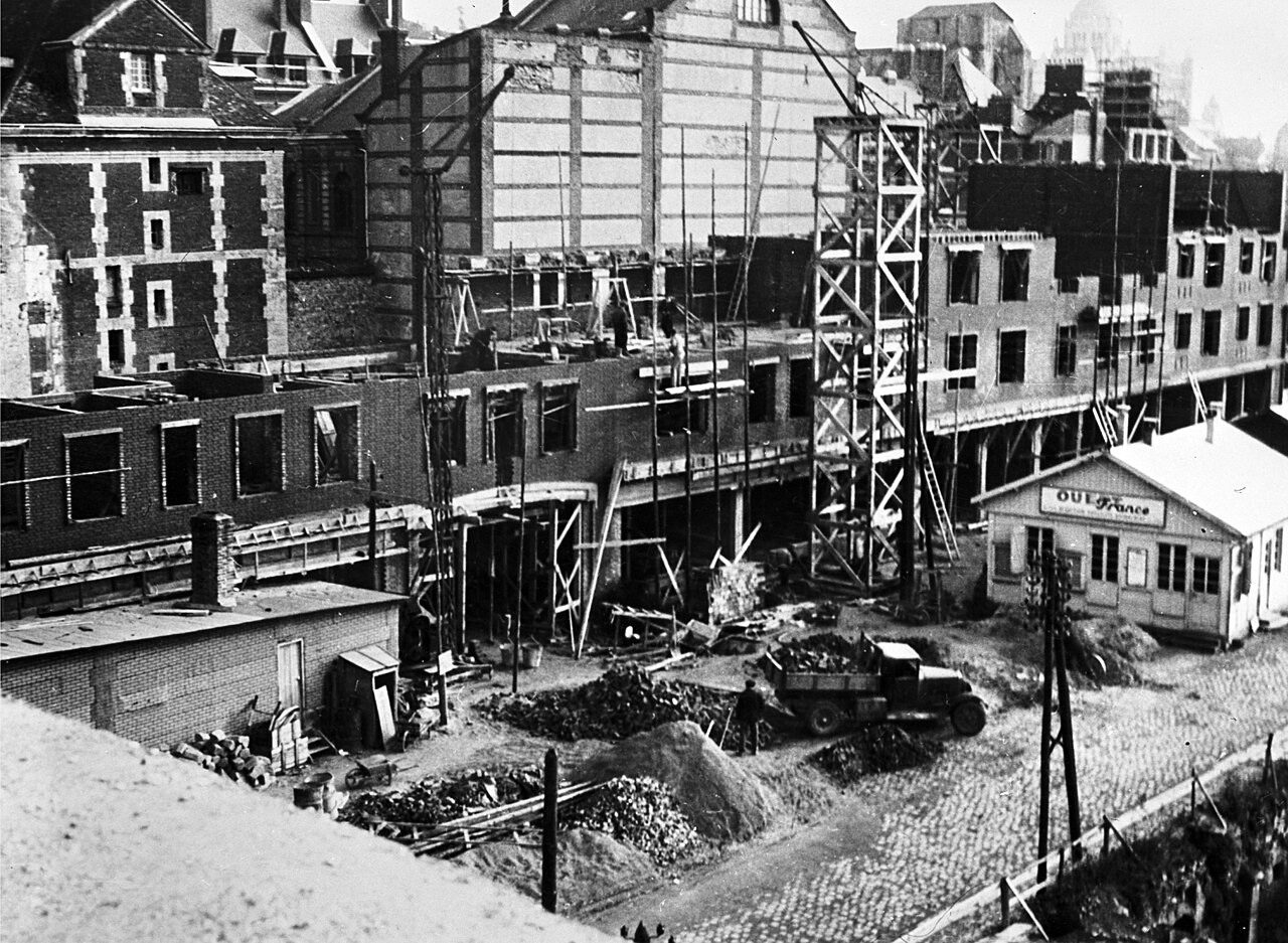 marche immobilier — Housing and Reconstruction in France - DPLA - dc1b69a4eb904ee0e1a764a50461e4bb