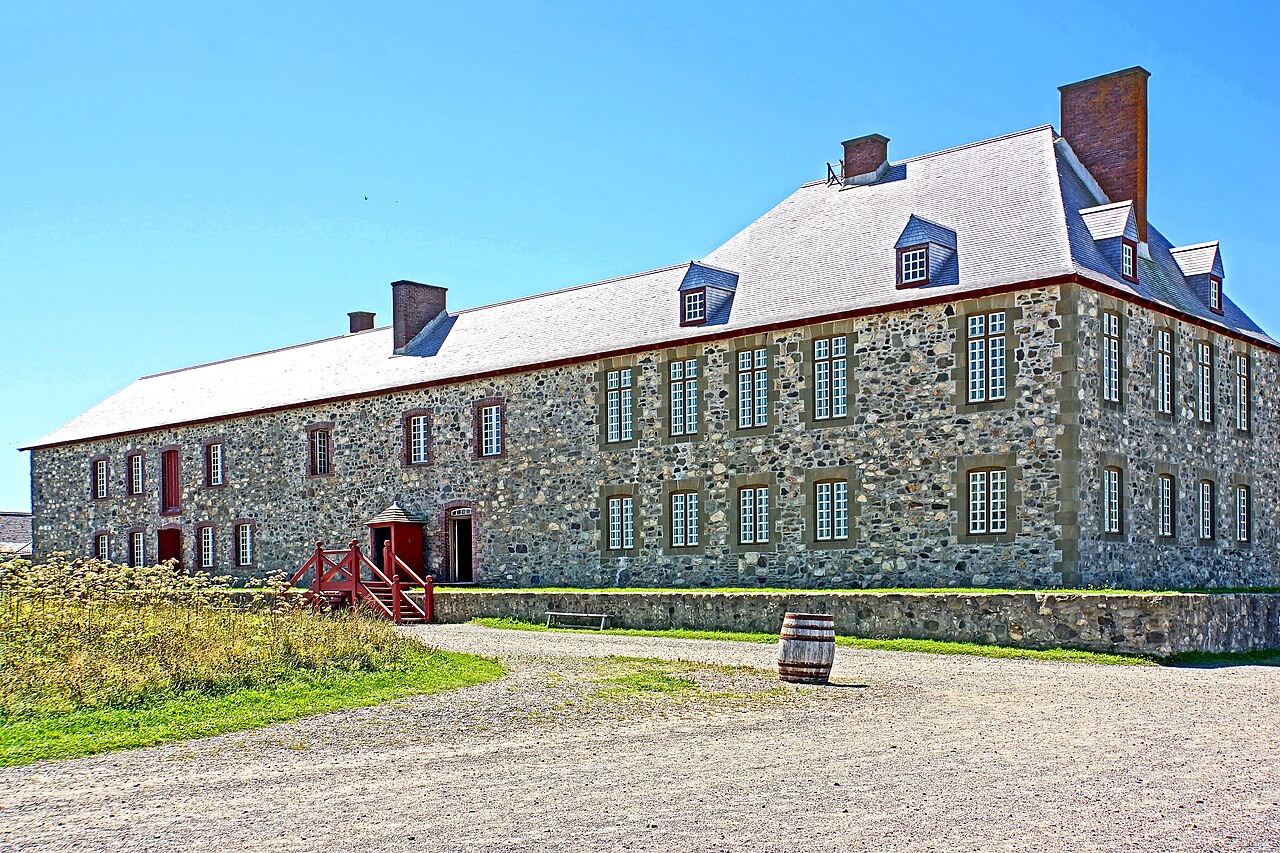 marche immobilier — Fortress Louisbourg DSC02522 - Commissaire-Ordonnateur’s Property (8176876460)