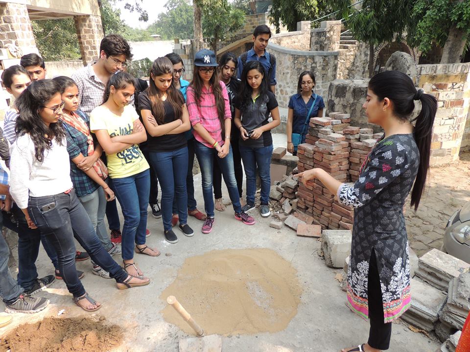 rechauffement climatique — Tanya Pahwa heading sustainable architecture workshop at ASHRA Anangpur building centre